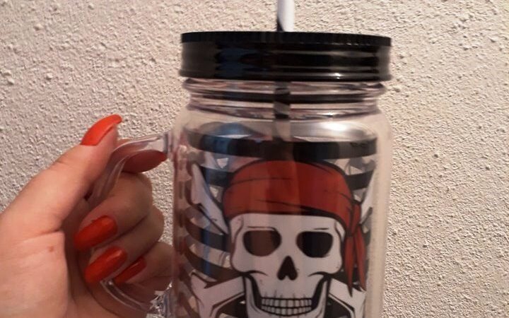 Caneca Canudo Caveira Pirata Geek10