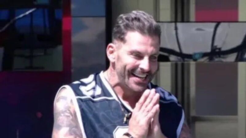 Após retornar ao BBB 26, Henri Castelli tem nova convulsão